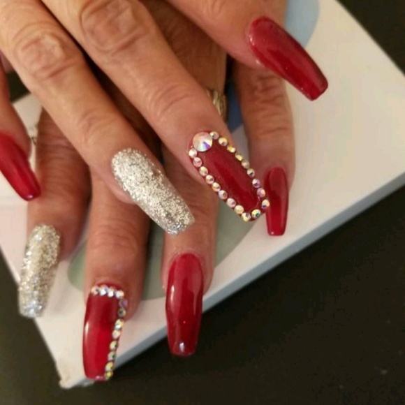 American Eagle Outfitters Other - Nails